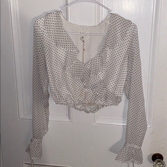TOBI Polka Dot Blouse - Picture 2 of 4